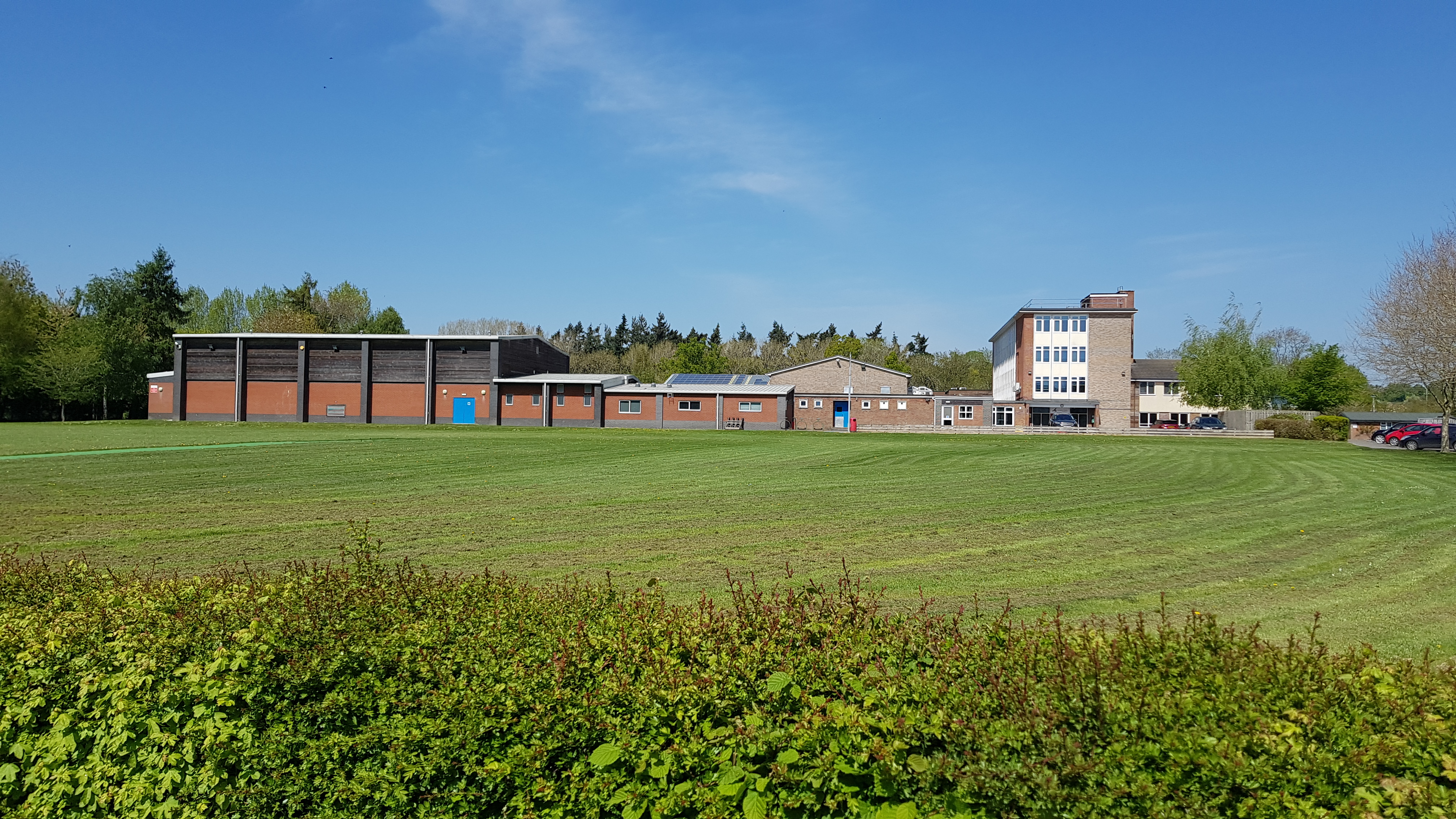 Lavington School